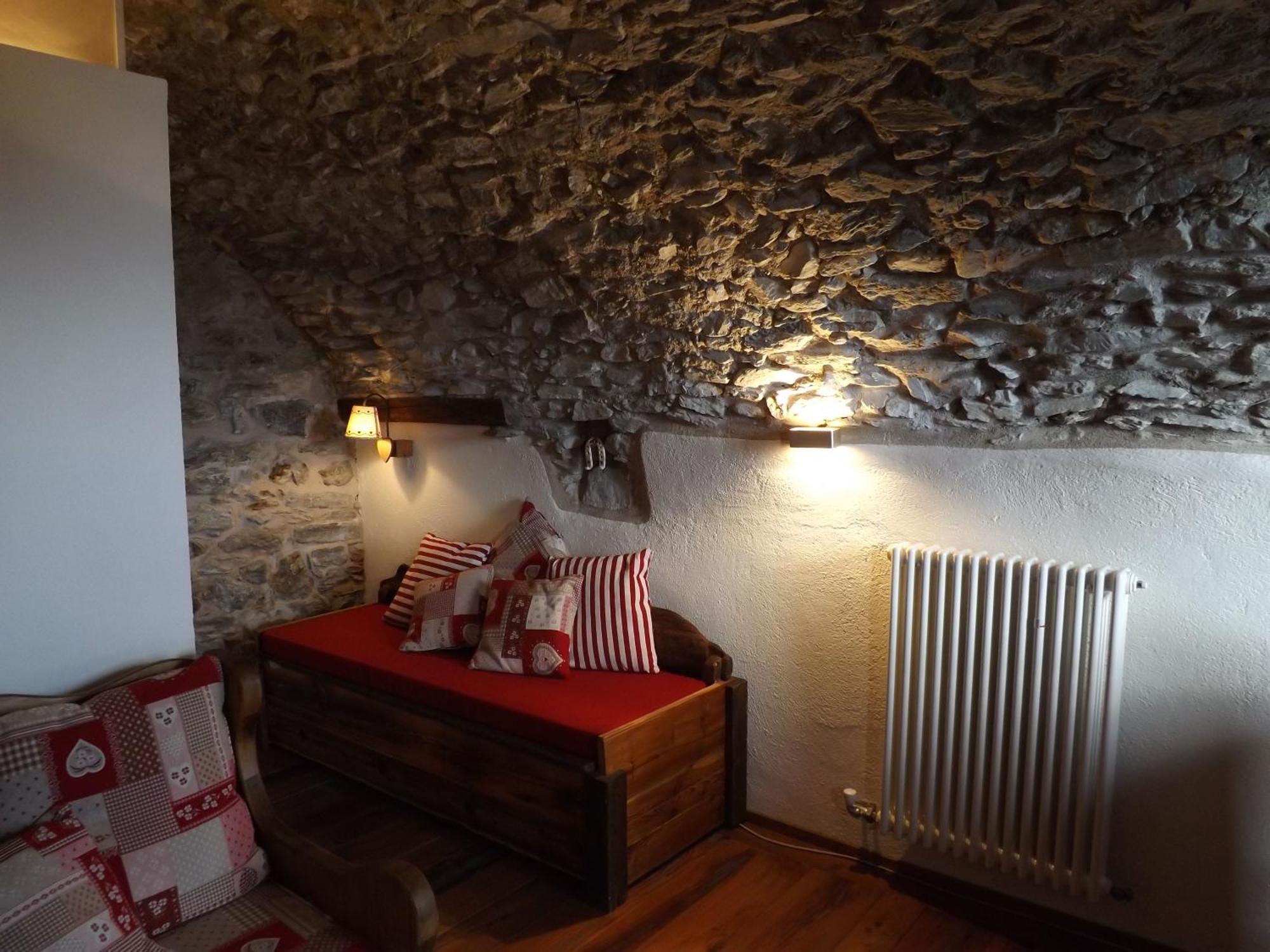 Chez Tonton Wi-Fi Villa อาออสตา ภายนอก รูปภาพ