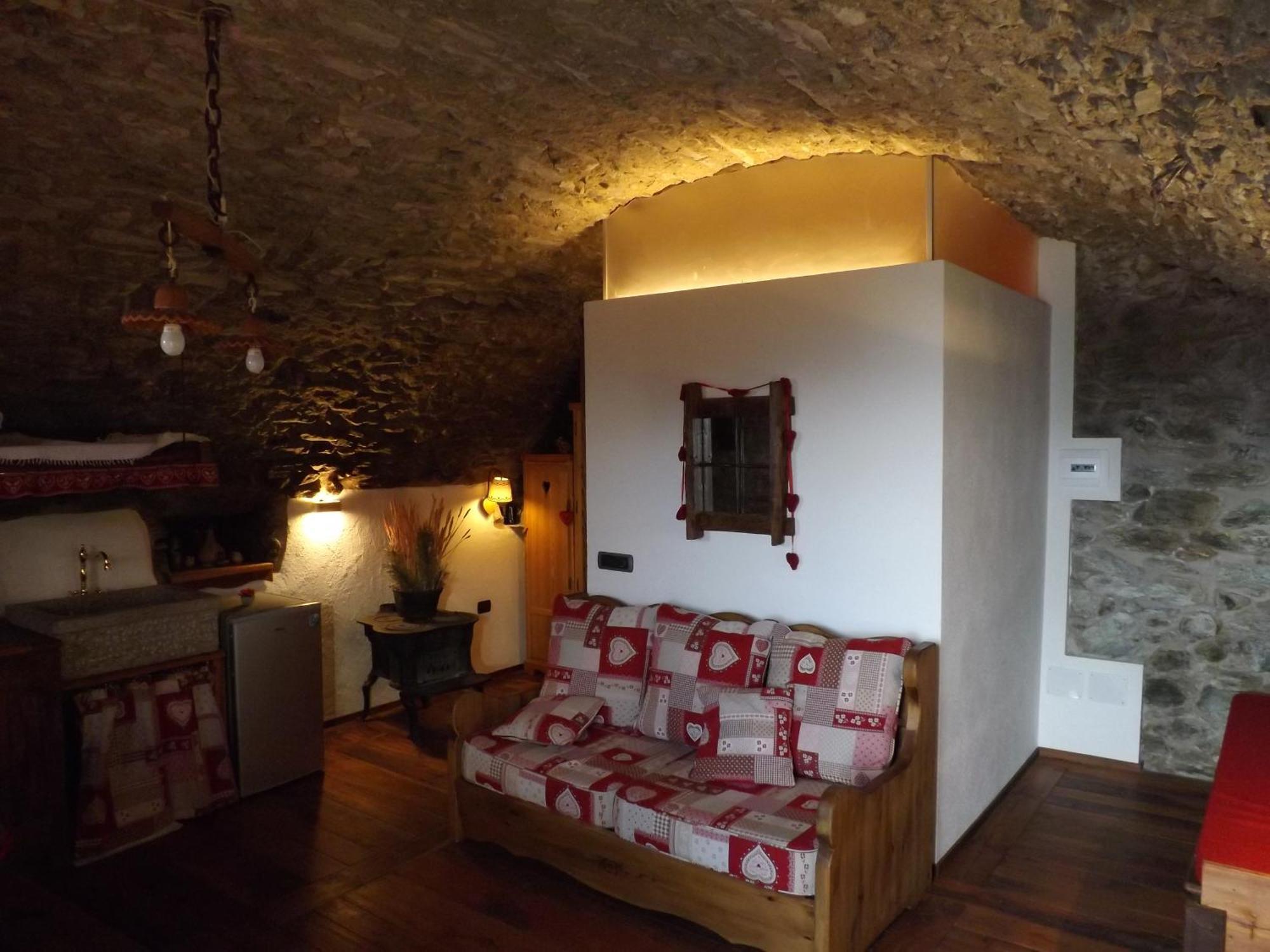 Chez Tonton Wi-Fi Villa อาออสตา ภายนอก รูปภาพ